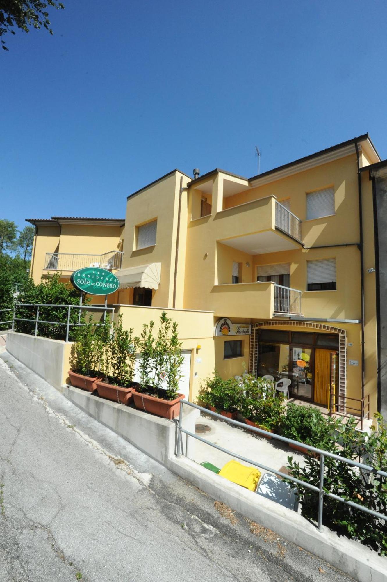 أنكونا Residence Sole Del Conero المظهر الخارجي الصورة